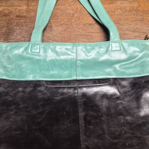 Hobo - Picture 6 of 12